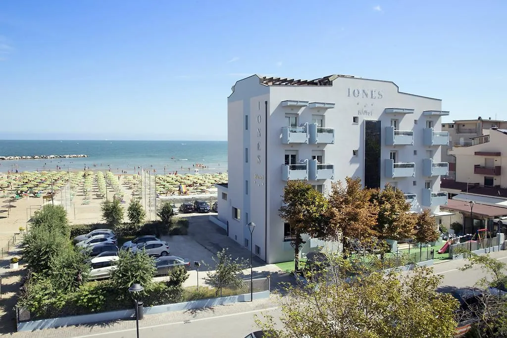 Hotel Iones Rimini